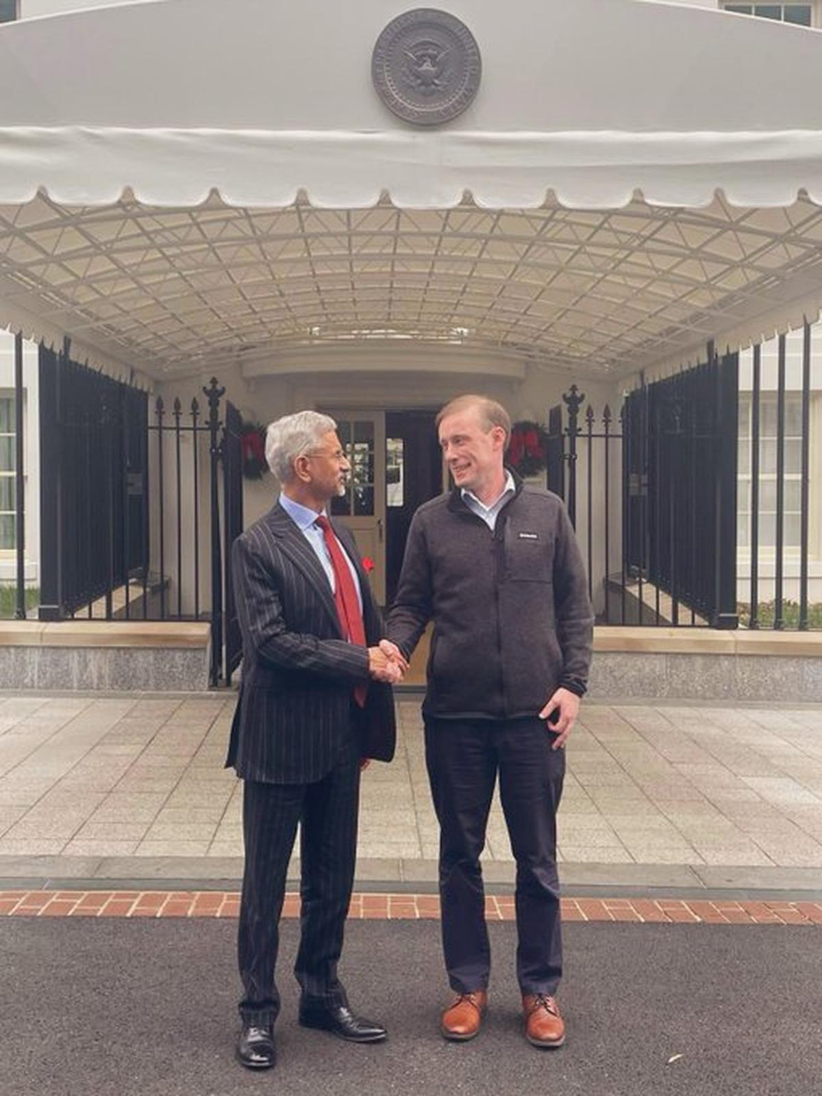 EAM S. Jaishankar with U.S. NSA Jake Sullivan in Washington D.C., exchanging views on “current regional and global developments”.