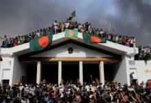 Bangladesh में राष्ट्रपति और सेना प्रमुख जैसे प्रमुख पदों को खत्म करने की भी संभावना जताई जा रही है।