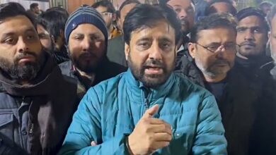 amanatullah khan and police SHO