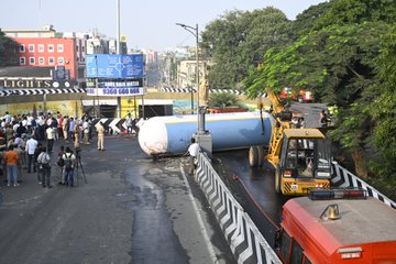 Coimbatore , तमिलनाडु के अविनाशी रोड